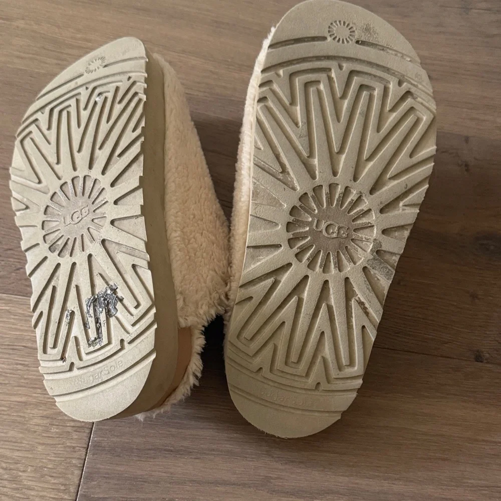 UGG Plush Shearling Mule Slippers - Light Tan sugar slides - Picture 5 of 6